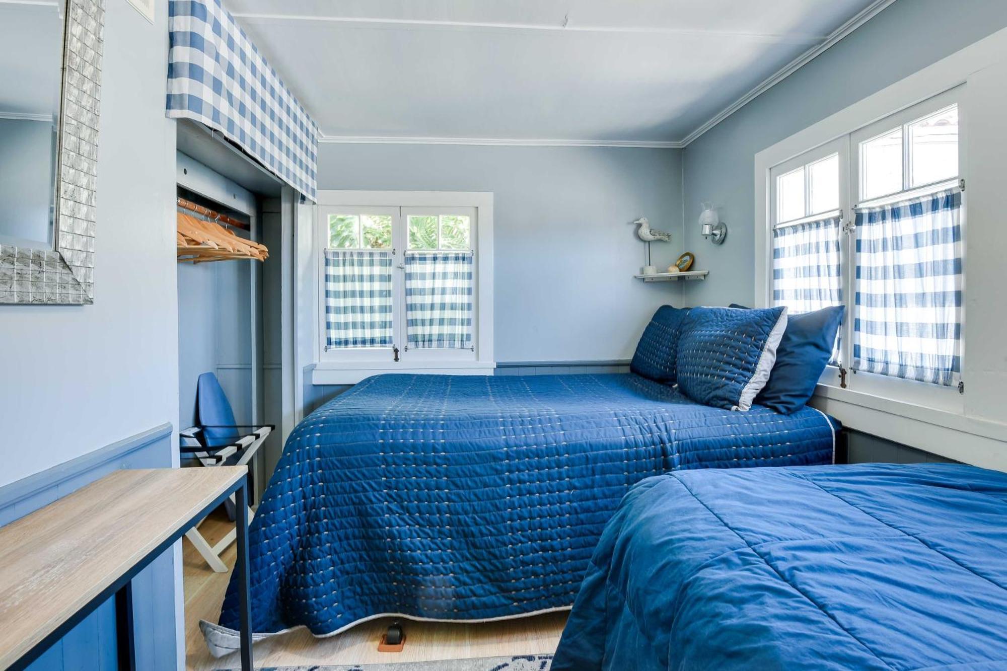 Charming Catalina Gem With Deck Walk To The Beach! Avalon Exterior photo