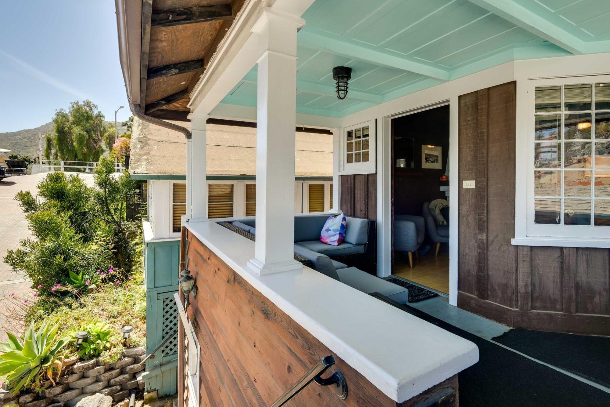 Charming Catalina Gem With Deck Walk To The Beach! Avalon Exterior photo