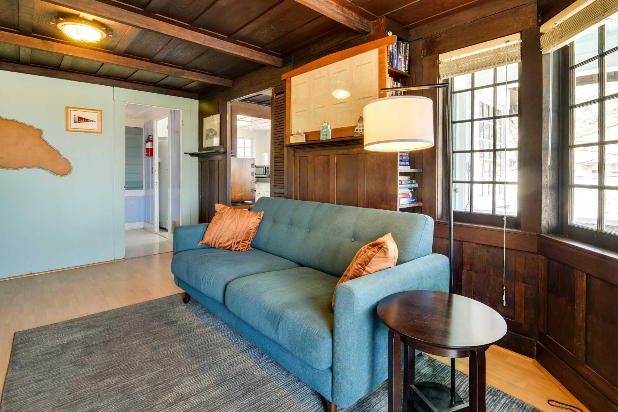 Charming Catalina Gem With Deck Walk To The Beach! Avalon Exterior photo
