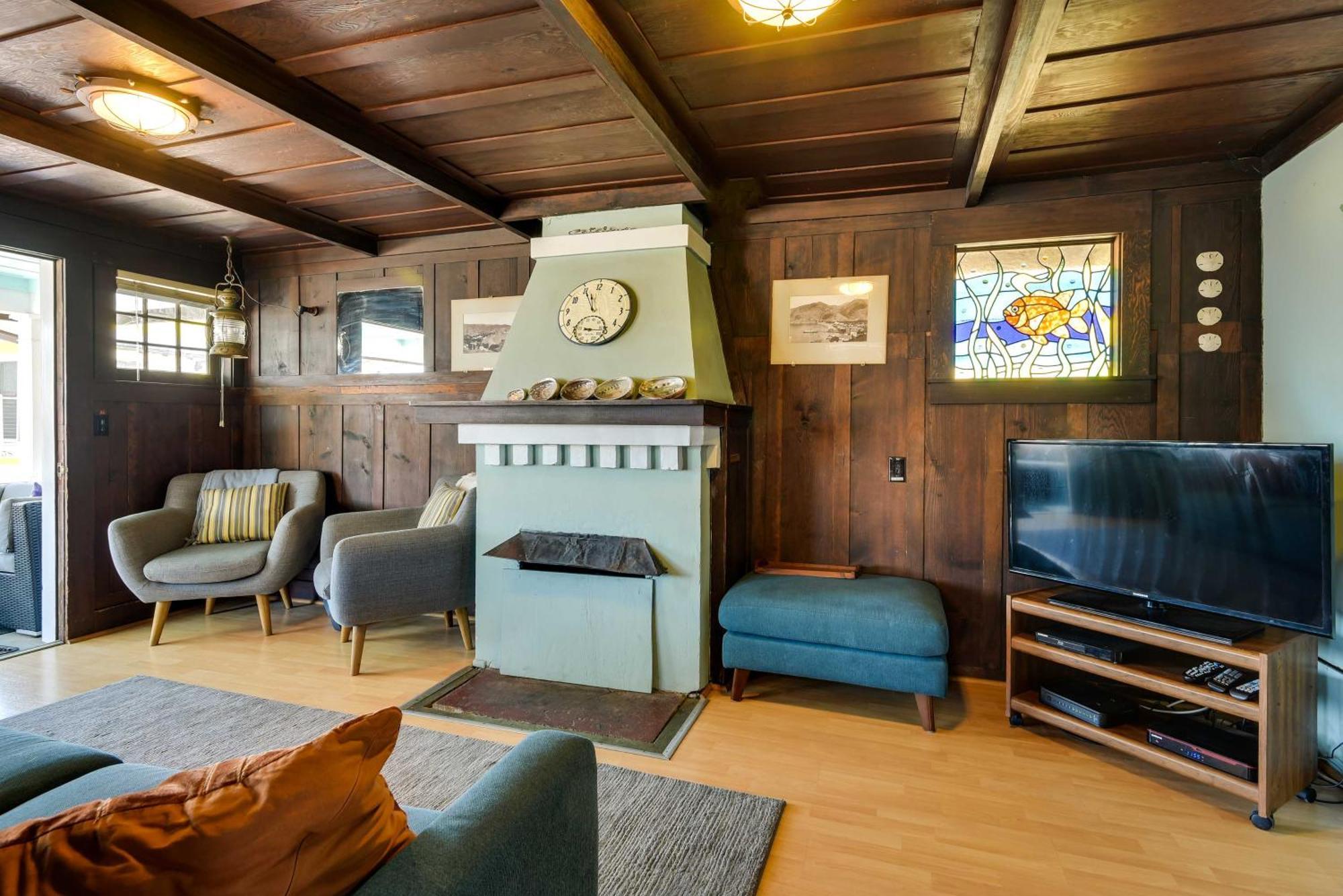 Charming Catalina Gem With Deck Walk To The Beach! Avalon Exterior photo